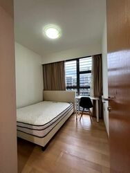 Prive (D19), Condominium #575431311